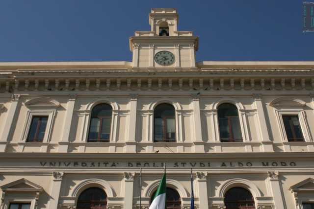 Ritardi, disagi, tasse inutili: il pasticcio dell'Universit� di Bari sulla Formazione